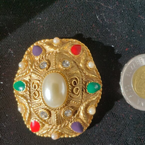 Vintage Brooches - Picture 4 of 11